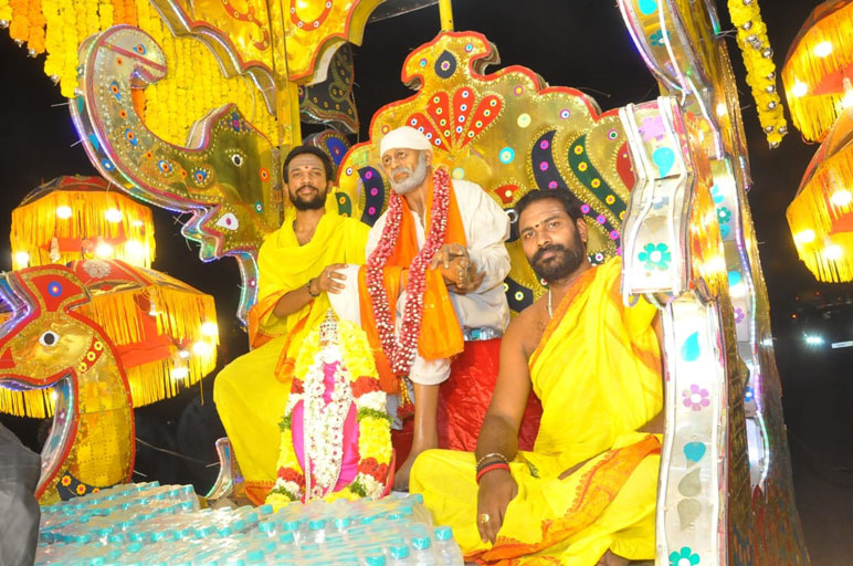 Evening procession on the last day (Thursday, 29.05.2025) of the Sri Sai Sannidhi anniversary celebrations