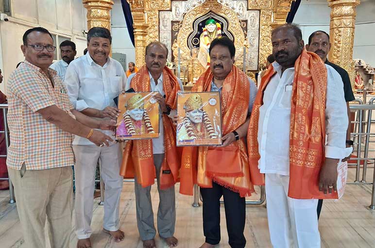 Sri Jitender Reddy and Sri Ashwathama Visit Sai Sannidhi and Seek Saibaba’s Blessings